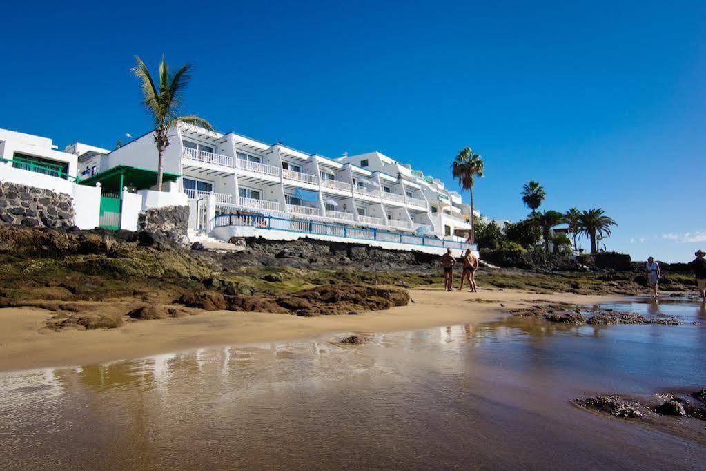 Apartamentos Cabrera Puerto del Carmen  Exterior photo